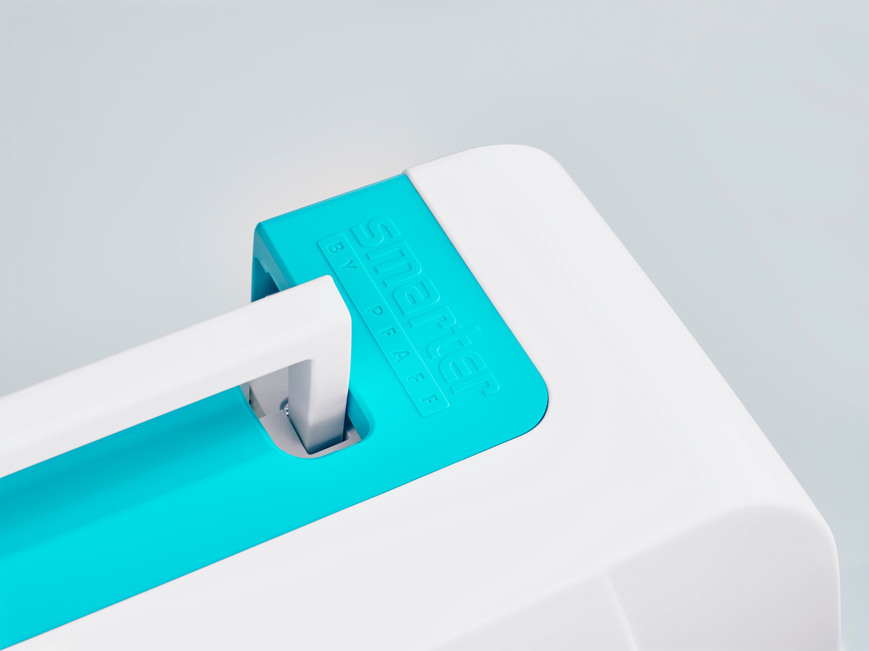 SMARTER BY PFAFF 260c Sewing Machine