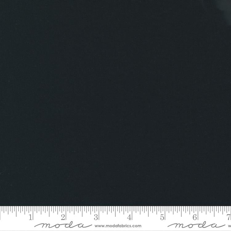 Bella Solids -  Super Black 9900 96 Moda