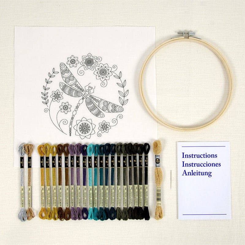 DMC Un Chat dans l’Aiguille Advanced Embroidery Kit Dragonfly