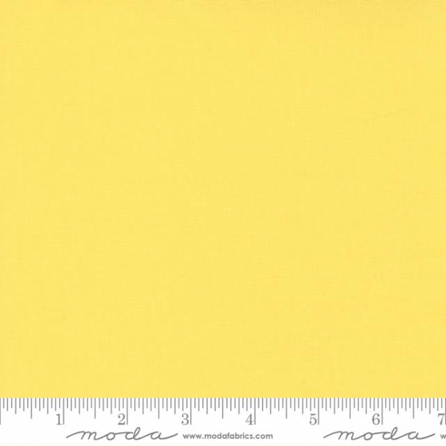 Bella Solids - Sunshine 9900 130 Moda