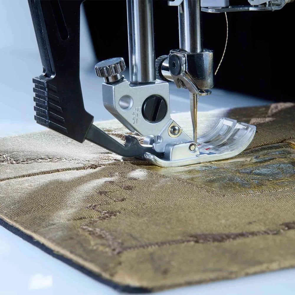 PFAFF quilt expression 725 Sewing Machine