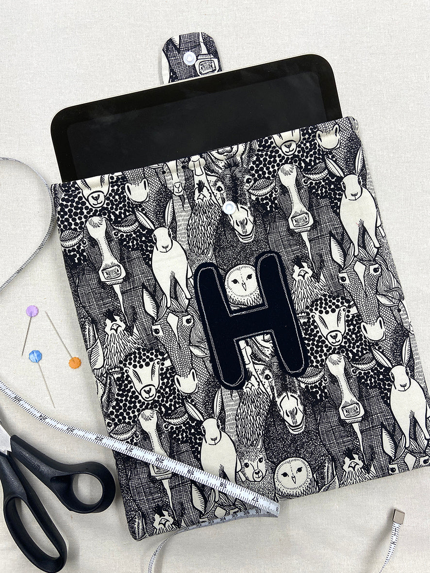 Creative Kids Can Sew Personalised iPad Cover Class